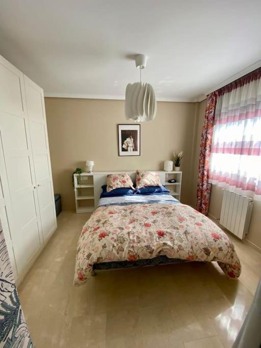 Appartement In Nerja With Pool And Sea View Exterior photo